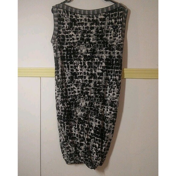 BCBG MAXAZRIA Black Comb Elastic Waist Mini Dress Size Small - Picture 4 of 7